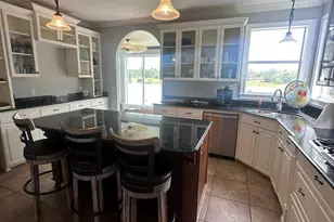 2660 Lakeview Cir, Alford, FL 32420 - Photo 18
