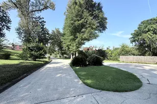 4616 Hillcrest Dr, Marianna, FL 32446 - Photo 4