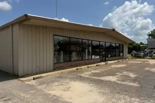 612 W Hwy 90, Bonifay, FL 32425 - Photo 1