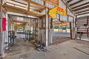 1718 Hwy 173, Graceville, FL 32440 - Photo 42