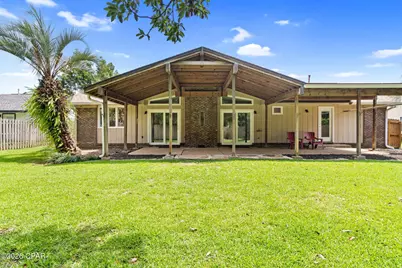 136 Derby Woods Drive, Lynn Haven, FL 32444 - Photo 4