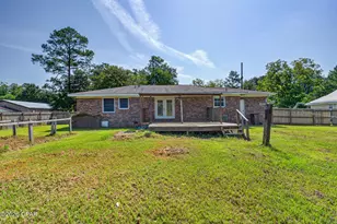 760 Brown St, Chipley, FL 32428 - Photo 34