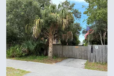 8908 N Lagoon Drive, Panama City, FL 32408 - Photo 2
