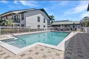 7813 N Lagoon Dr, Panama City, FL 32408 - Photo 14