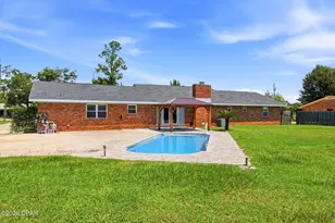637 Baywood Dr, Lynn Haven, FL 32444 - Photo 2