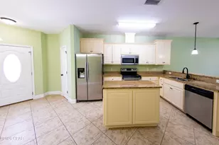 1741 Annabellas Dr, Panama City Beach, FL 32407 - Photo 6