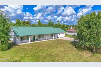 9107 Sunshine Drive, Youngstown, FL 32466 - Photo 2