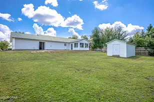 9107 Sunshine Dr, Youngstown, FL 32466 - Photo 20