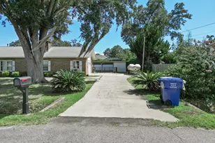 20315 SW Sherry Ave, Blountstown, FL 32424 - Photo 6
