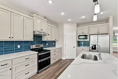 3407 Nautical Drive, Southport, FL 32409 - Photo 14