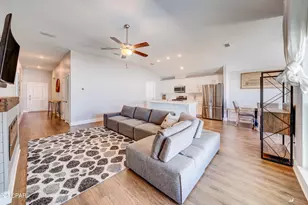 295 Bayou Bend Ln, Callaway, FL 32404 - Photo 18