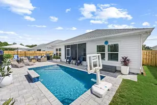 261 N Wells St, Panama City Beach, FL 32413 - Photo 2