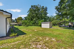 102 Lisenby Dr, Bonifay, FL 32425 - Photo 40