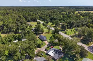 102 Lisenby Dr, Bonifay, FL 32425 - Photo 48