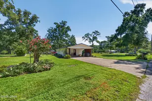 102 Lisenby Dr, Bonifay, FL 32425 - Photo 34