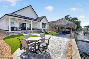 8204 S Lagoon Dr, Panama City Beach, FL 32408 - Photo 8