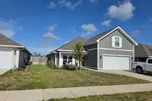 214 Bayou Bend Ln, Panama City, FL 32404 - Photo 1