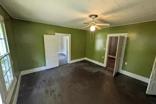 4803 Basswood Rd, Bascom, FL 32423 - Photo 24