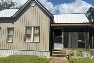 1227 Blackmon Rd, Alford, FL 32420 - Photo 2