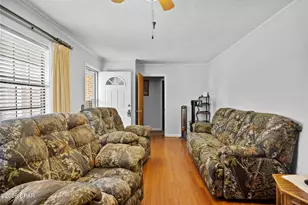 16478 SW Mimosa St, Blountstown, FL 32424 - Photo 4