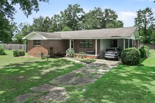 16478 SW Mimosa St, Blountstown, FL 32424 - Photo 1