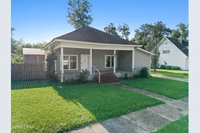 633 3rd Street, Chipley, FL 32428 - Photo 1