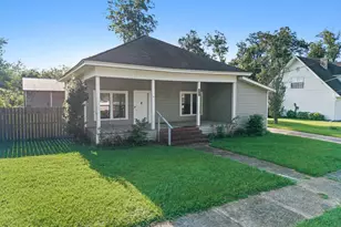 633 3rd St, Chipley, FL 32428 - Photo 1