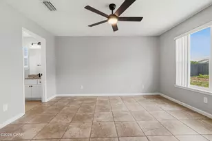 8418 N Lagoon Dr, Panama City, FL 32408 - Photo 10