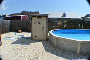 7536 Kelsey Dr, Panama City, FL 32404 - Photo 10