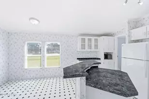 9307 Gobbler Cir, Southport, FL 32409 - Photo 10
