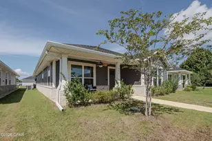 1004 Seafoam St, Panama City, FL 32404 - Photo 2