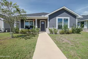1004 Seafoam St, Panama City, FL 32404 - Photo 1