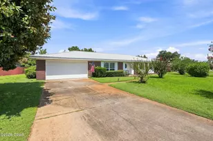 826 Brandeis Ave, Panama City, FL 32405 - Photo 2
