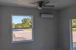 1347 Mercedes Ave, Panama City, FL 32401 - Photo 4