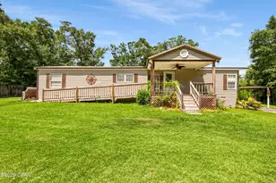 8843 S McCann Rd, Southport, FL 32409 - Photo 2