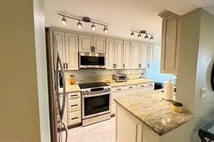 6213 Thomas Dr, Panama City Beach, FL 32408 - Photo 8