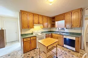 1049 W Hwy 90, Bonifay, FL 32425 - Photo 12