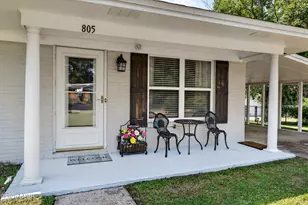 805 Idlewood Ct, Bonifay, FL 32425 - Photo 4