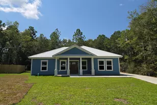 744 Magnolia Lake Dr, Defuniak Springs, FL 32433 - Photo 1