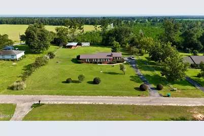 4658 Ridgecrest Drive, Marianna, FL 32446 - Photo 2