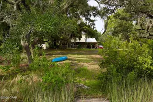 7325 Hwy 2302, Southport, FL 32409 - Photo 38