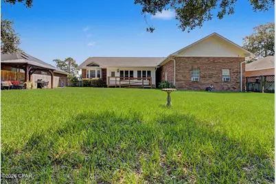 5381 College Drive, Graceville, FL 32440 - Photo 8