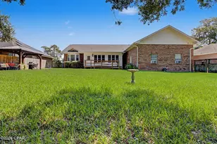 5381 College Dr, Graceville, FL 32440 - Photo 8