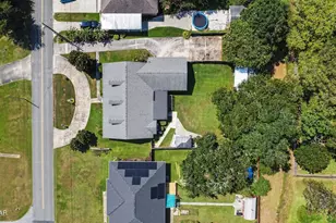 5381 College Dr, Graceville, FL 32440 - Photo 18