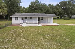 825 Jones Ct, Chipley, FL 32428 - Photo 1