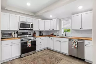 107 N Claire Dr, Panama City, FL 32401 - Photo 10