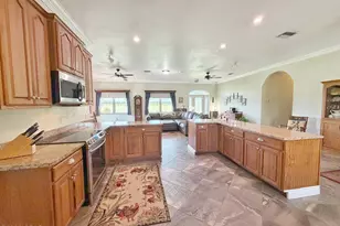3280 Willie Ln, Cottondale, FL 32431 - Photo 18