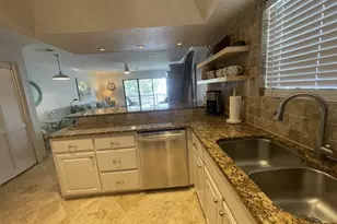 8501 N Lagoon Dr, Panama City, FL 32408 - Photo 10