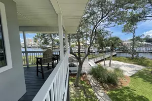 8501 N Lagoon Dr, Panama City, FL 32408 - Photo 24