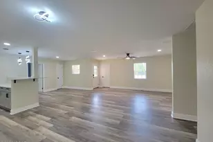 2733 Poplar Springs Rd, Marianna, FL 32446 - Photo 4